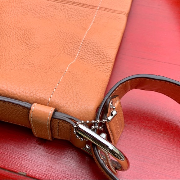 Coach Duffle Pebbled Leather Shoulder Bag - Picture 3 of 6